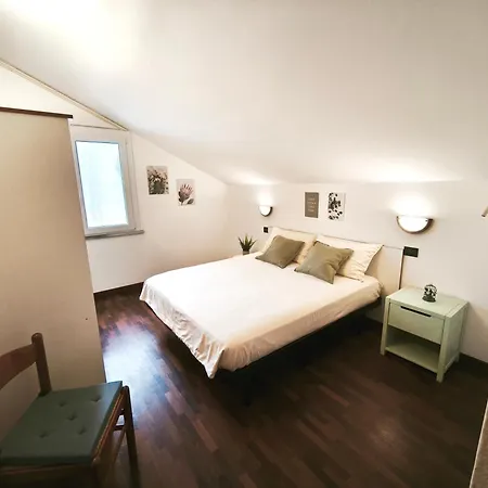 Apartament Pinarella Trilocale Holidays *