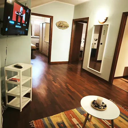 Pinarella Trilocale Holidays קרביה