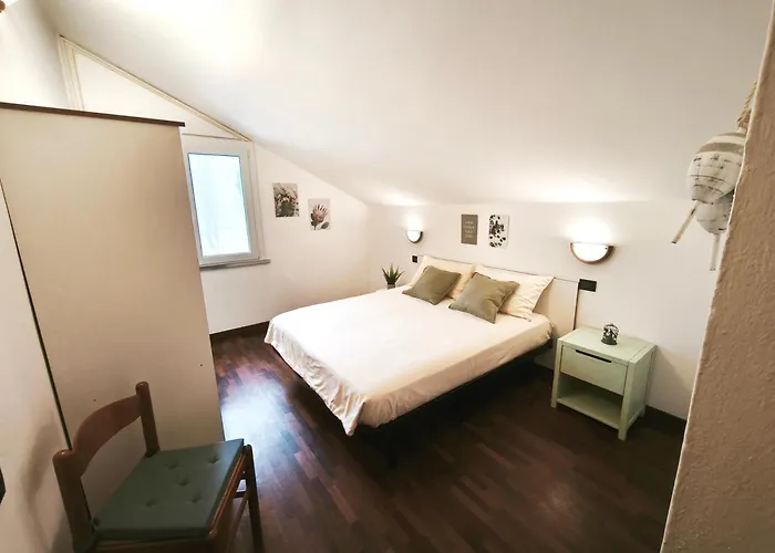 Lägenhet Pinarella Trilocale Holidays *